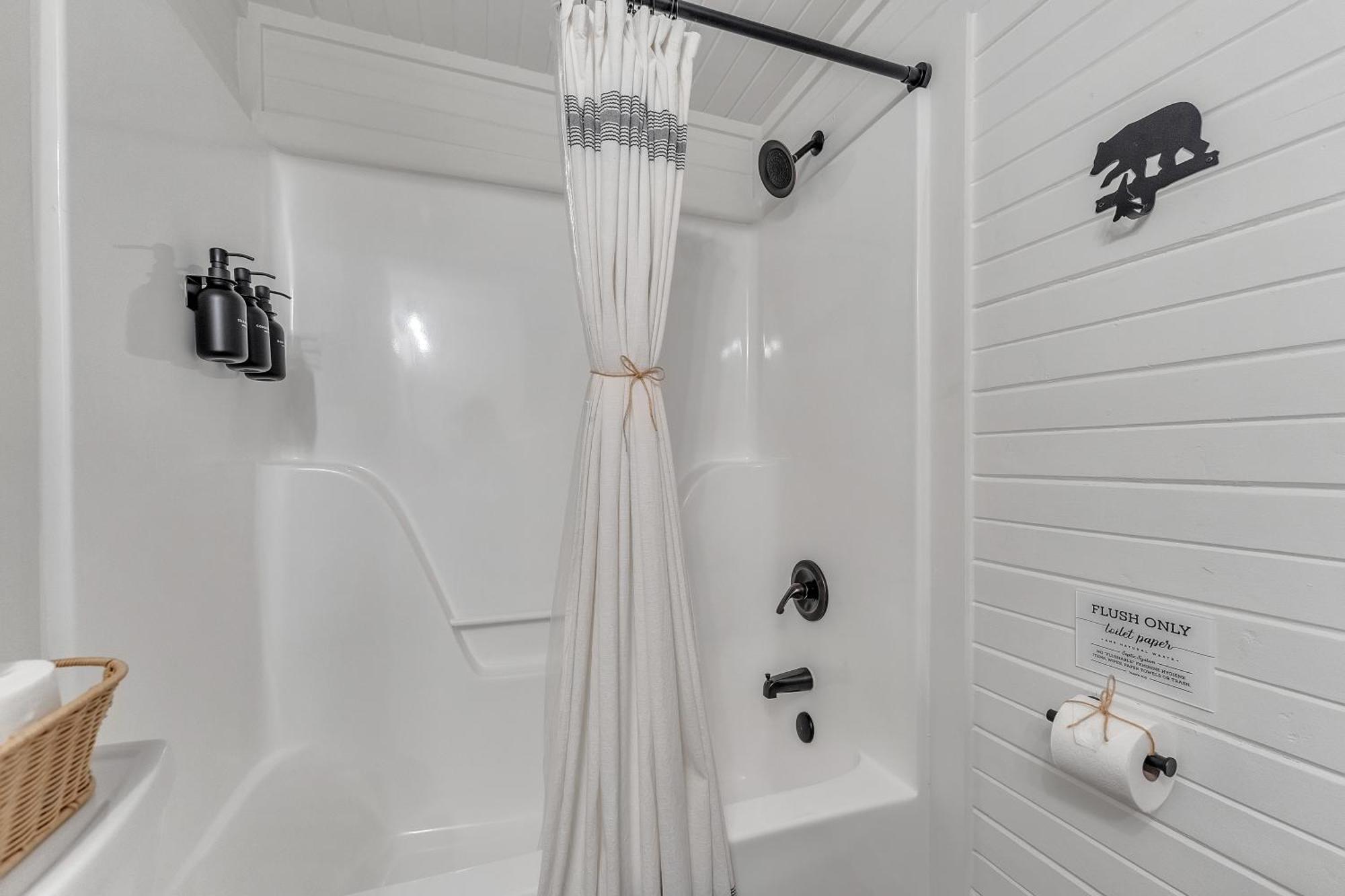Family Chalet With Sauna, Hottub, Heavenly Views! Mins To Downtown! Gatlinburg Eksteriør billede