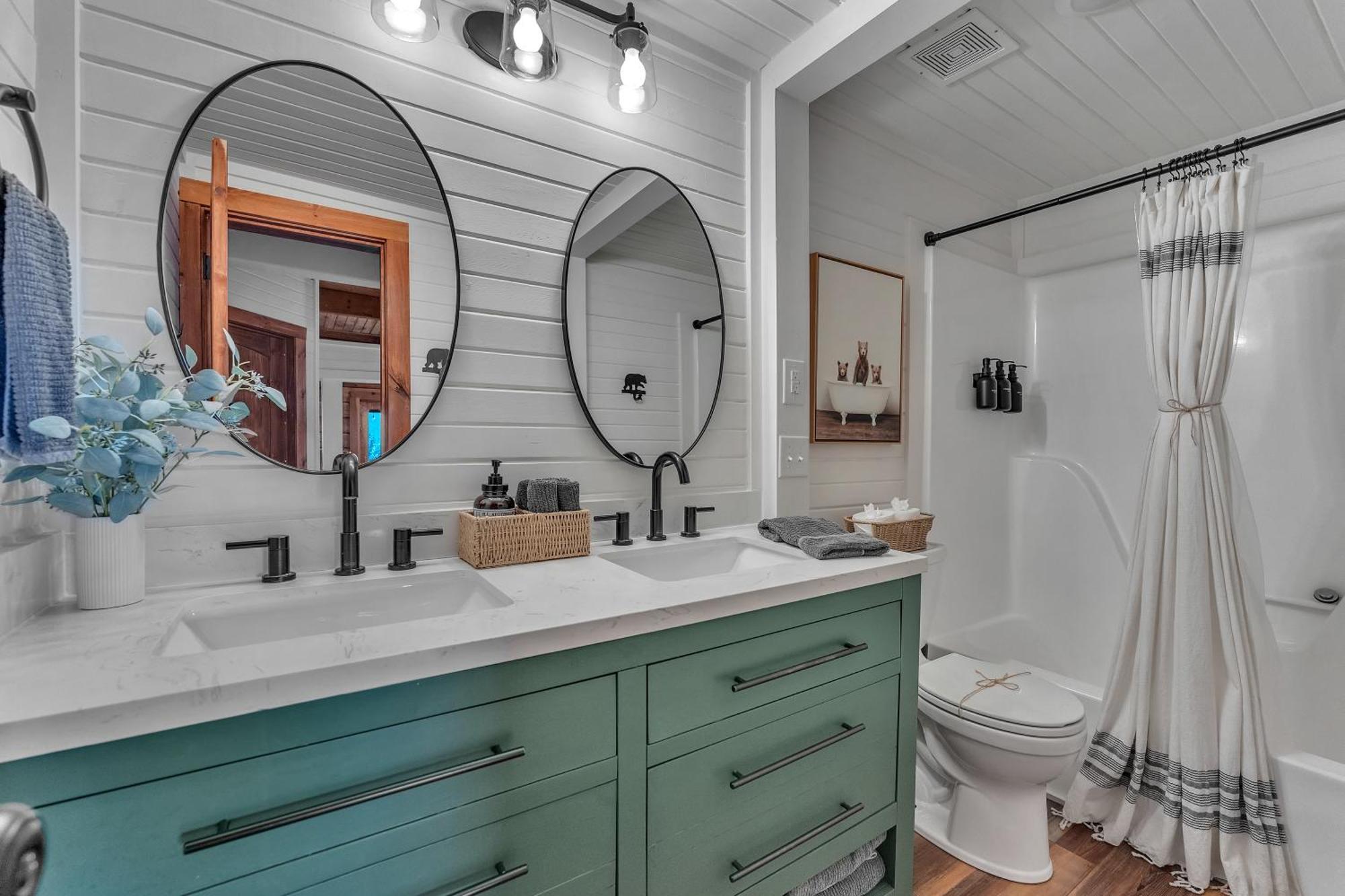 Family Chalet With Sauna, Hottub, Heavenly Views! Mins To Downtown! Gatlinburg Eksteriør billede